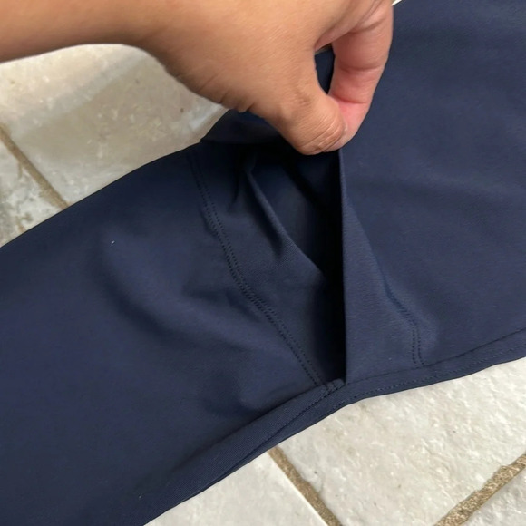 Lululemon Navy Open Knee Leggings - Picture 5 of 10